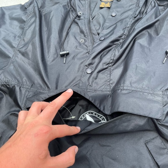 Eddie Bauer Mens HOODED Rain Coat (Wind Breaker) - Picture 5 of 6